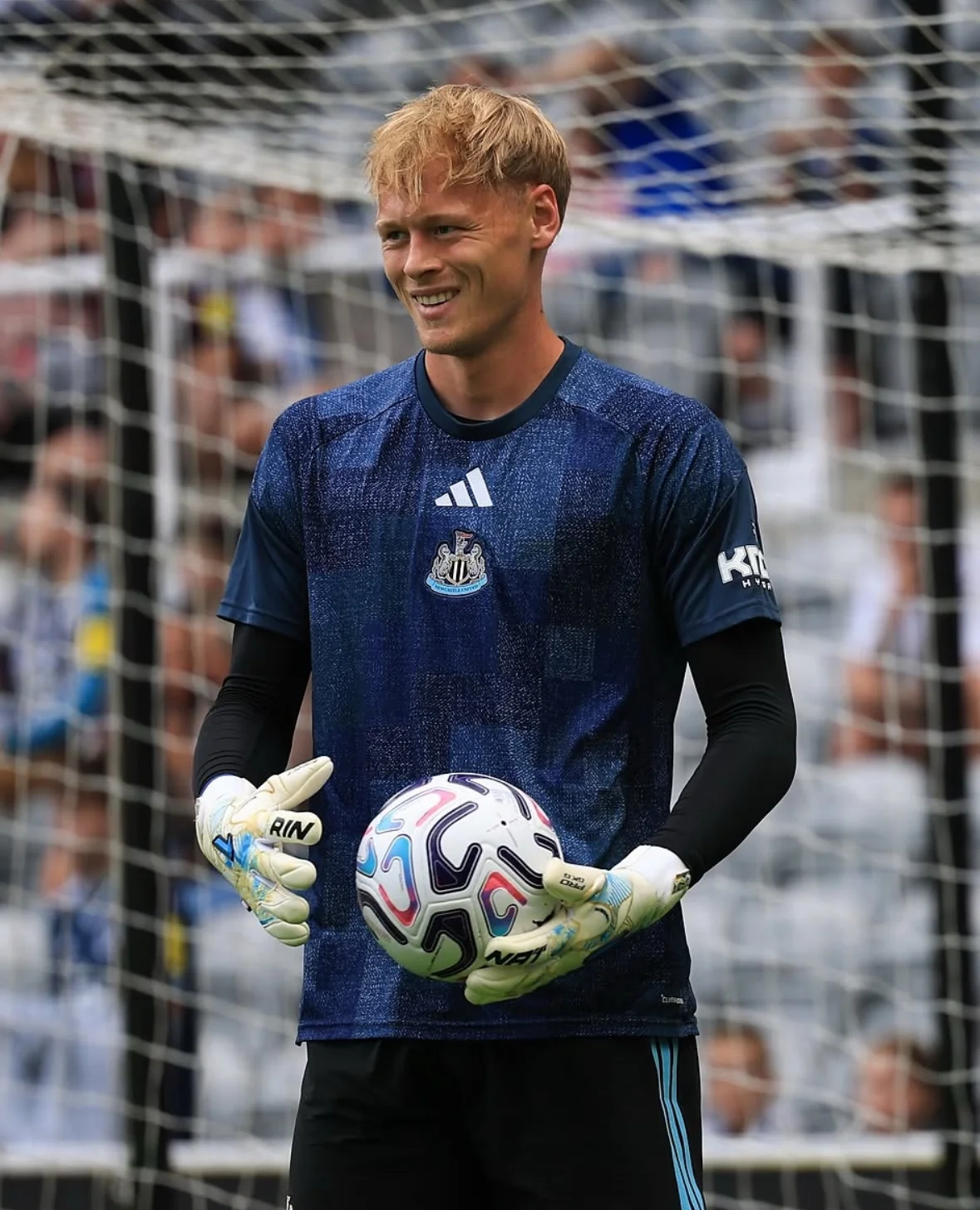 Lukáš Horníček — Newcastle United